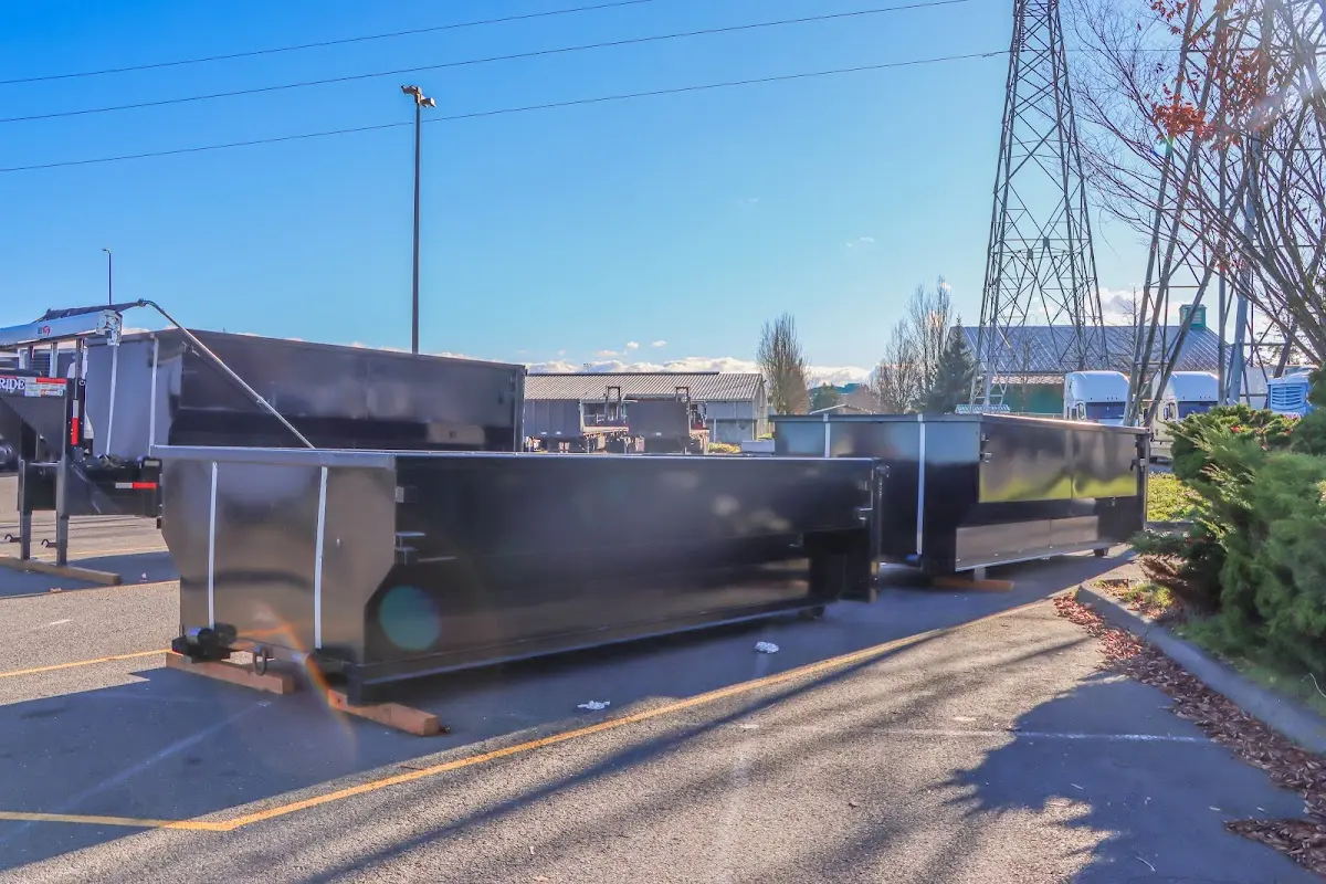 Roll-off dumpster ready for waste disposal at job site for 40 Yard Dumpster Rental in North Fort Myers
